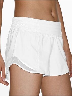 Lululemon Hotty Hot Short *High-Rise 2.5"